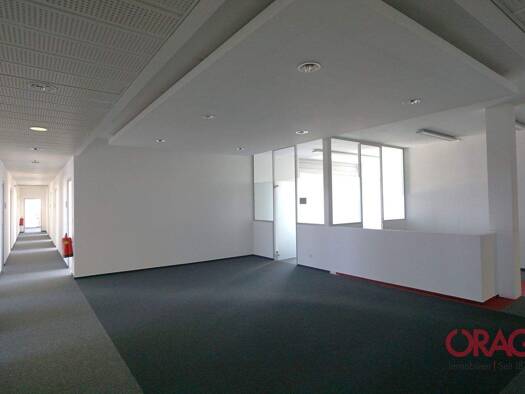 Bürofläche zur Miete 9,50 € 487 m² Bürofläche Schwechat 2320