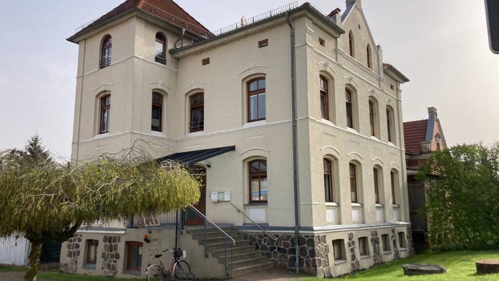 Bürofläche zur Miete provisionsfrei 700 € 115 m² Bürofläche Malchin 17139