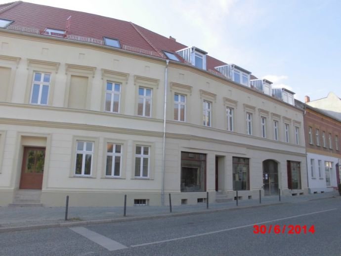 Wohnung zur Miete 655 € 2 Zimmer 59,6 m²<br/>Wohnfläche 1.<br/>Geschoss Berliner Str.15 Zossen Zossen 15806