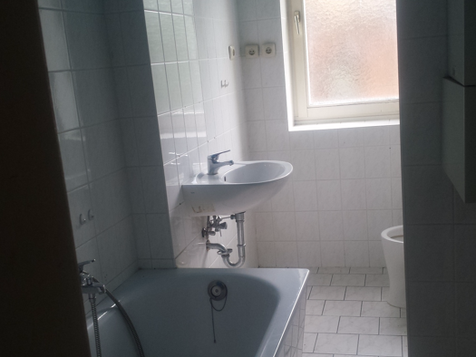 Studio zur Miete 360 € 1 Zimmer 77 m² Vacha 36404