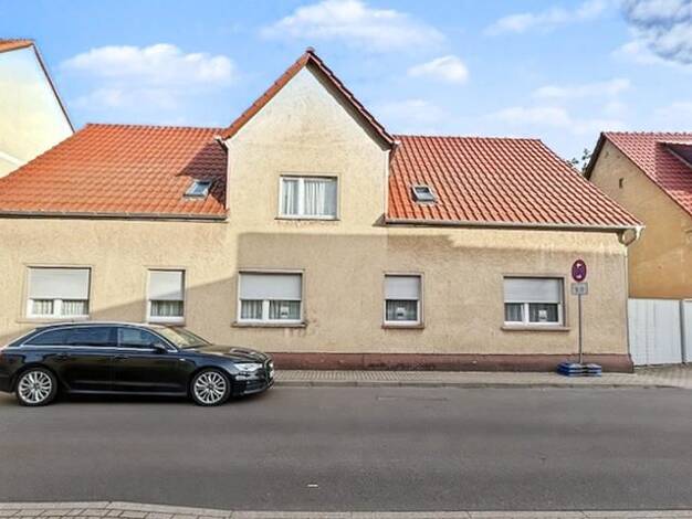 Mehrfamilienhaus zum Kauf 213.000 € 5 Zimmer 250 m² 1.272 m² Grundstück Gommern Gommern 39245