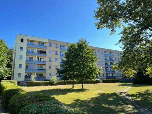 Wohnung zur Miete 305 € 3 Zimmer 58,4 m² 4. Geschoss frei ab sofort Thomas-Müntzer-Straße 9 Perleberg 19348