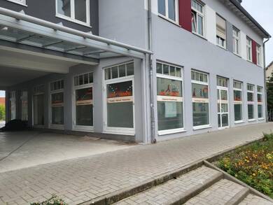 Laden zur Miete 2.052 € 1 Zimmer 194 m² Verkaufsfläche Luchstraße 15 Roßlau Dessau-Roßlau 06862