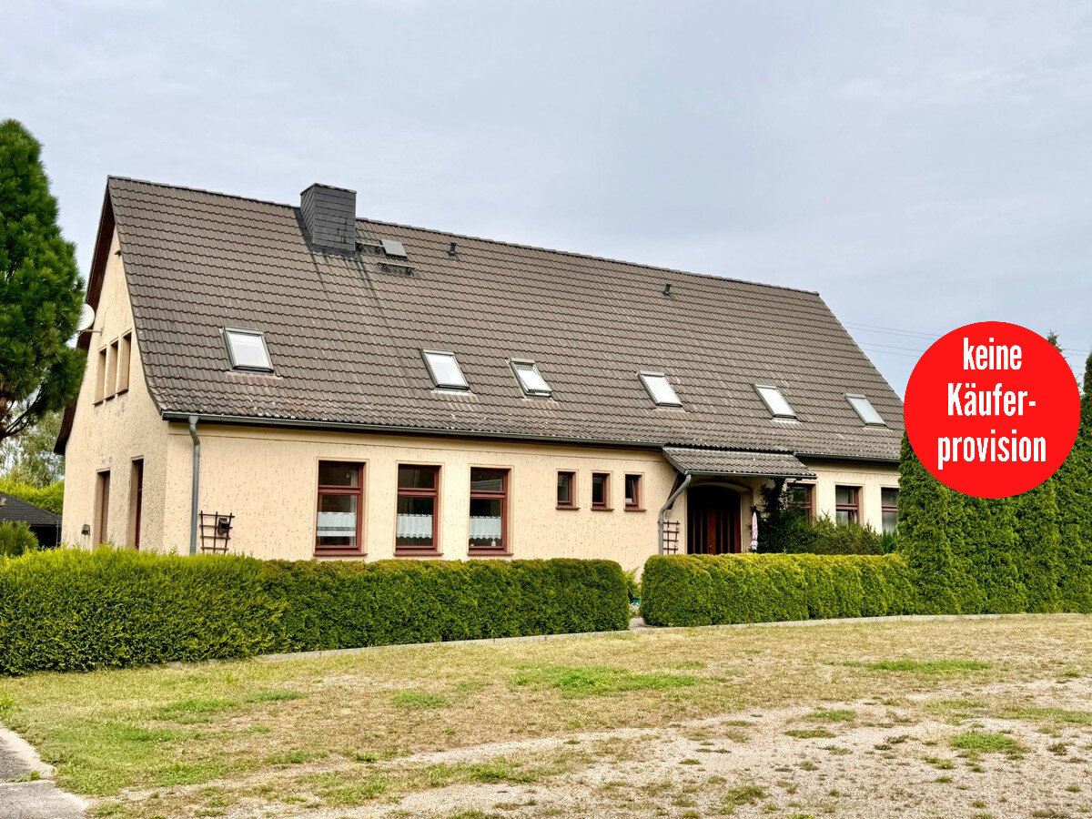 Haus zum Kauf provisionsfrei 375.000 € 8 Zimmer 200 m²<br/>Wohnfläche 7.682 m²<br/>Grundstück Groß Nemerow Groß Nemerow 17094