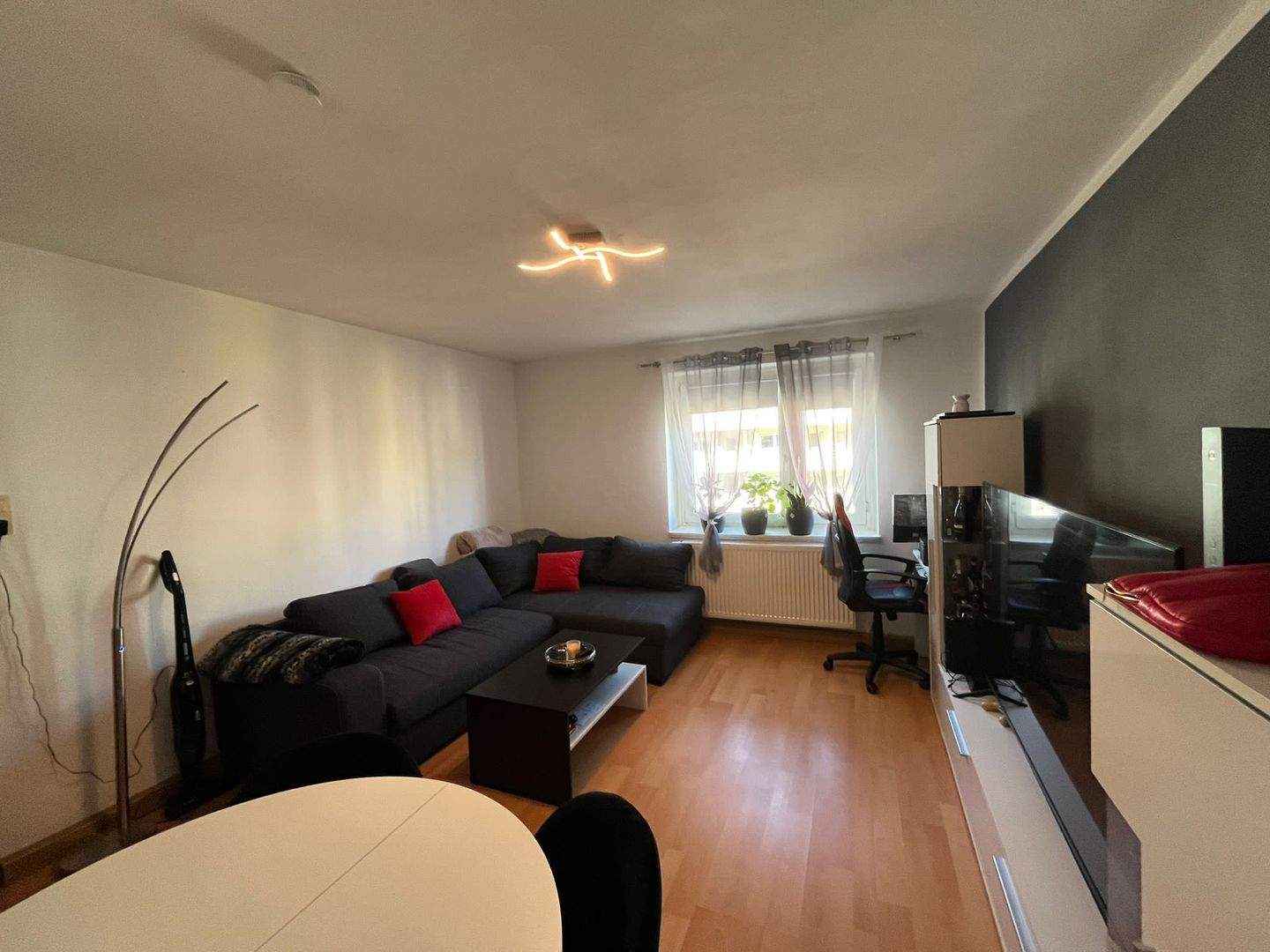 Super Lage! Zentral und Ruhig! Balkon! – Nürnberg – Vorschaubild 3
