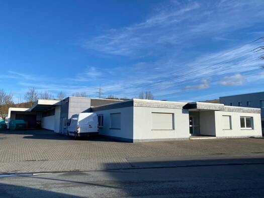 Lagerhalle zur Miete 4.995 € 1.537 m² Lagerfläche Arnsberg / Hüsten 59759