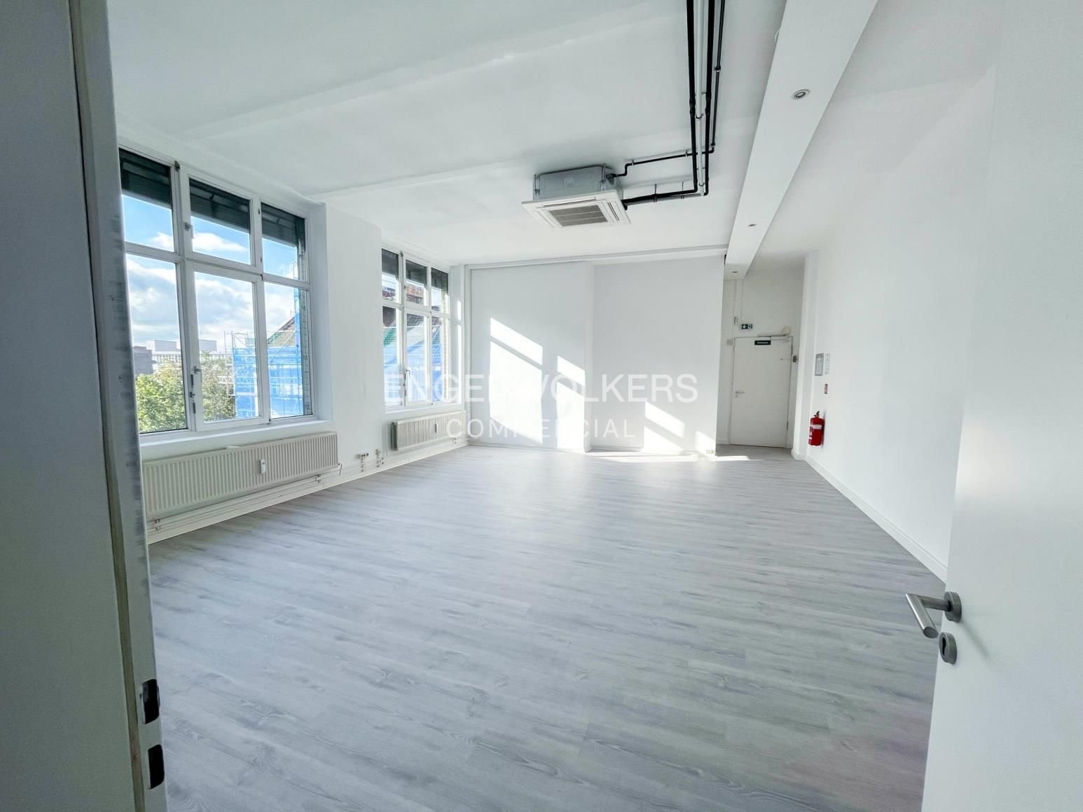 Büro-/Praxisfläche zur Miete 20 € 493,4 m²<br/>Bürofläche ab 493,4 m²<br/>Teilbarkeit Alt-Treptow Berlin 12435