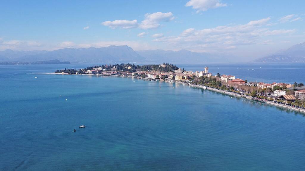 Wohnung zum Kauf 550.000 € 2 Zimmer 80 m² 1. Geschoss frei ab sofort via XXV Aprile, 18 Sirmione 25019