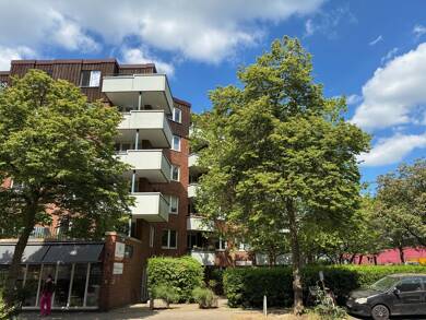 Wohnung zum Kauf 495.000 € 2 Zimmer 71 m² 1. Geschoss Winterhude Hamburg Winterhude 22301
