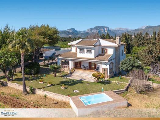 Landhaus zum Kauf 6.365.000 € 8 Zimmer 553 m² 93.539 m² Grundstück Lloseta 07360