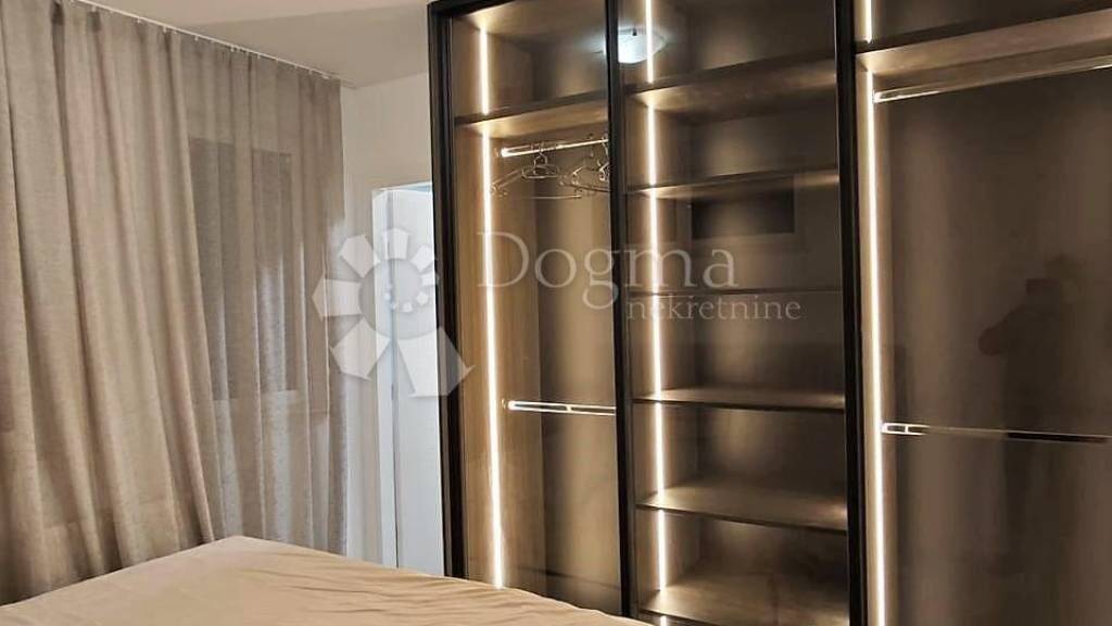 Wohnung zur Miete 1.200 € 4 Zimmer 83 m² 3. Geschoss Vukomerec-Borongaj