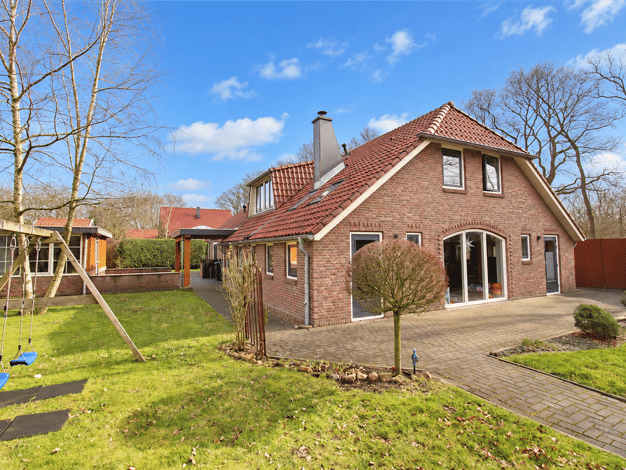 Einfamilienhaus zum Kauf 449.000 € 6 Zimmer 240 m² 1.290 m² Grundstück Großsander Uplengen 26670