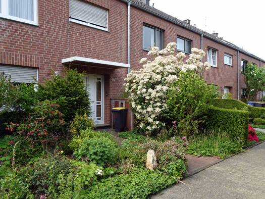 Reihenhaus zur Miete 1.540 € 6 Zimmer 120 m² 185 m² Grundstück frei ab 01.02.2026 Rheindahlen Mönchengladbach 41179