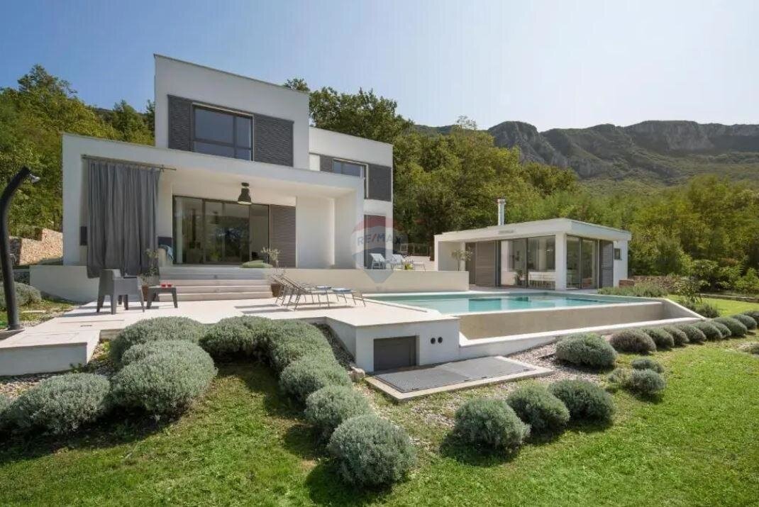 Villa zum Kauf 880.000 € 5 Zimmer 287 m²<br/>Wohnfläche 14.000 m²<br/>Grundstück Labin 52220