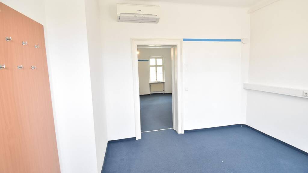 Bürogebäude zur Miete 790 € 5 Zimmer 99,1 m² Bürofläche Siegendorf 7011