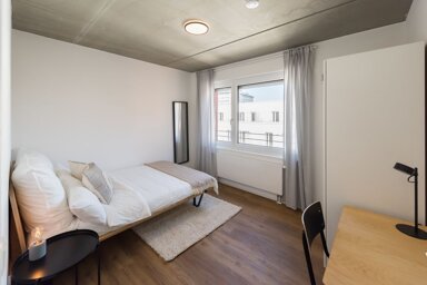 Wohnung zur Miete Wohnen auf Zeit 654 € 4 Zimmer 11 m² frei ab 06.01.2025 Gref-Völsing-Straße 15 Ostend Frankfurt am Main 60314