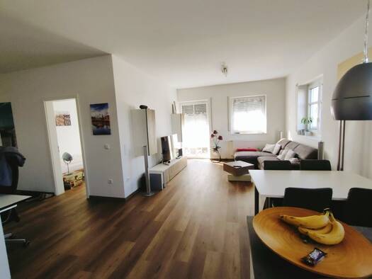 Terrassenwohnung zur Miete 710 € 2 Zimmer 64,7 m² Geschoss EG/2 frei ab 01.10.2026 Holzbruckweg 2 Röttenbach 91187
