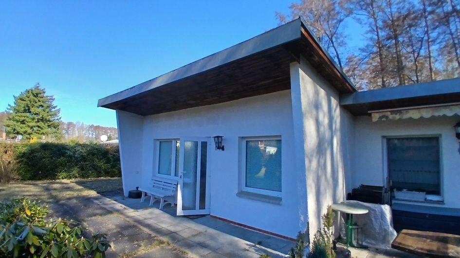 Immobilie in Dobin am See - Wochenendhaus in 19067 Flessenow zwischen Schwerin und Wismar  - Bild 1