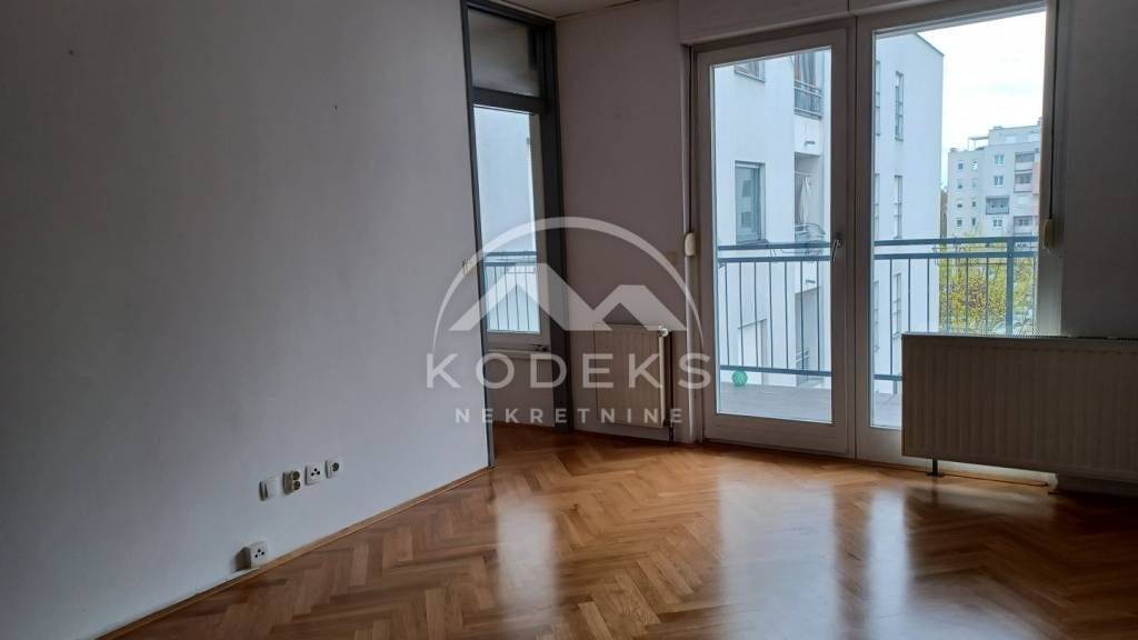 Wohnung zum Kauf 300.000 € 3 Zimmer 70 m² 3. Geschoss Laniste, Novi Zagreb - Zapad Laniste - Remetinec