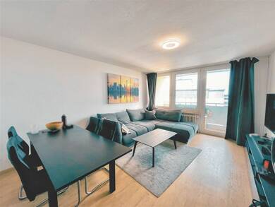 Wohnung zum Kauf 297.000 € 3 Zimmer 81 m² 8. Geschoss Geschwister-Scholl-Straße 3 Bruck Erlangen 91058