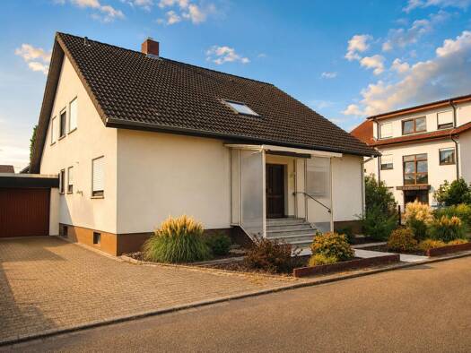 Einfamilienhaus zum Kauf 539.000 € 6 Zimmer 162 m² 622 m² Grundstück Altlußheim 68804