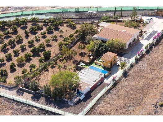 Chalet zum Kauf 800.000 € 3 Zimmer 272 m² San Miguel de Abona 38628