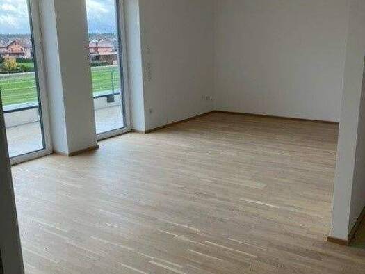 Wohnung zur Miete 900 € 2 Zimmer 81,4 m² 3. Geschoss frei ab 01.06.2026 Münchsmünster 85126