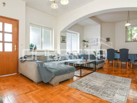 Haus zum Kauf 599.000 € 7 Zimmer 340 m² Gornji Stenjevec