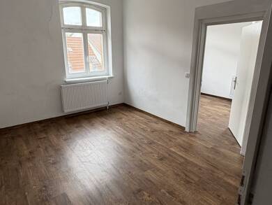 Studio zum Kauf 129.000 € 5 Zimmer 109 m² 2. Geschoss Naumburg Naumburg 06618