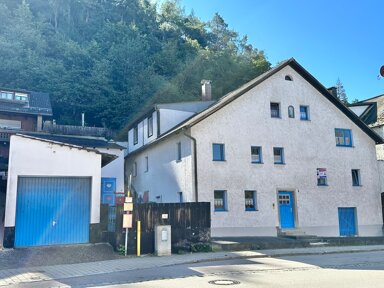 Einfamilienhaus zum Kauf 150.000 € 6 Zimmer 225 m² 337 m² Grundstück Regenstauf Regenstauf 93128