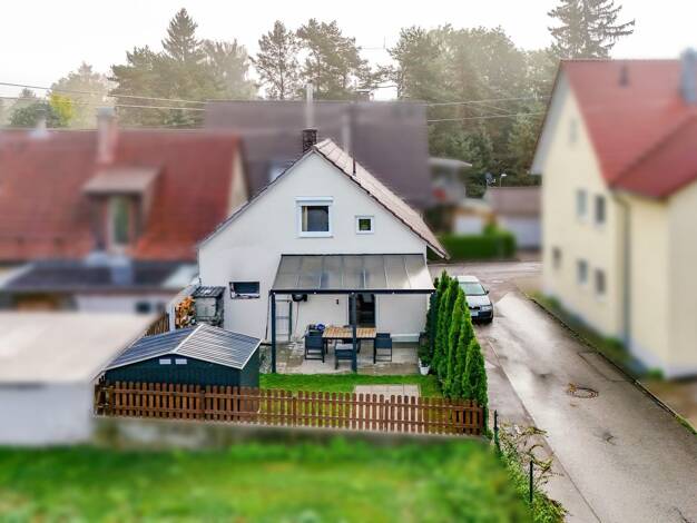 Doppelhaushälfte zum Kauf 269.000 € 5 Zimmer 115 m² 178 m² Grundstück Kürnbach Bad Schussenried 88427