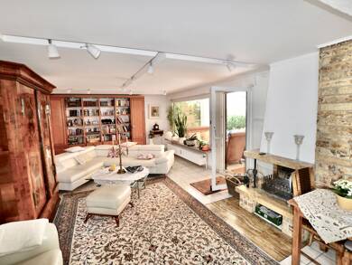 Einfamilienhaus zum Kauf 595.000 € 8 Zimmer 200 m² 634 m² Grundstück Mühlhausen Estenfeld 97230