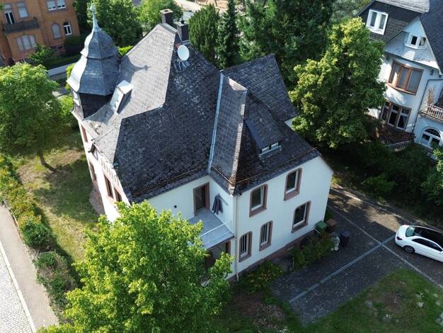 Villa zur Miete 3.800 € 9 Zimmer 330 m² 1.266 m² Grundstück frei ab sofort Bensheim / Auerbach 64625