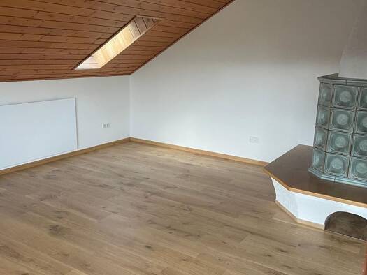 Wohnung zur Miete 1.000 € 3,5 Zimmer 95 m² Geschoss 1/1 frei ab 01.02.2027 Oberkochen 73447