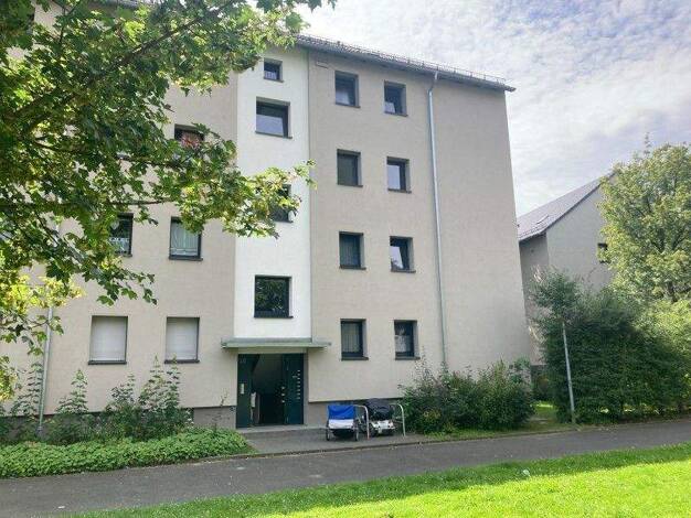 Wohnung zur Miete 679 € 3 Zimmer 69,3 m² 3. Geschoss frei ab 28.02.2026 Illerstr. 18 Weststadt Braunschweig 38120