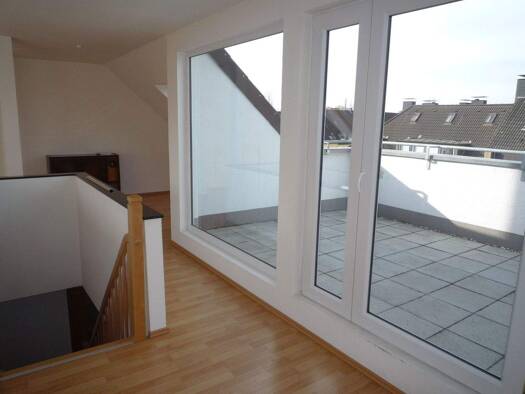 Maisonette zur Miete 1.150 € 3 Zimmer 129 m² 4. Geschoss Chemnitzer Strasse 92 Mitte Dortmund 44139