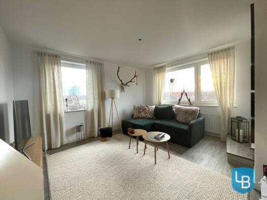 Wohnung zur Miete 700 € 2 Zimmer 58 m² 5. Geschoss Wik Kiel 24106