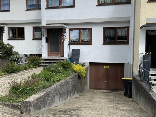Reihenmittelhaus zum Kauf 282.000 € 5 Zimmer 114 m² 237 m² Grundstück frei ab sofort Scheffelstraße 12 Bräunlingen Bräunlingen 78199