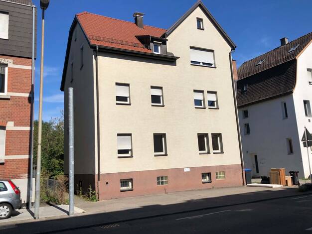 Mehrfamilienhaus zur Miete 2.000 € 10 Zimmer 176 m² 520 m² Grundstück frei ab 01.11.2025 Waiblingen 71332