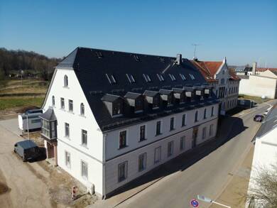 Wohnung zur Miete 1.247 € 5,5 Zimmer 113,4 m² 2. Geschoss frei ab sofort Marienstraße 47 Glauchau Glauchau 08371
