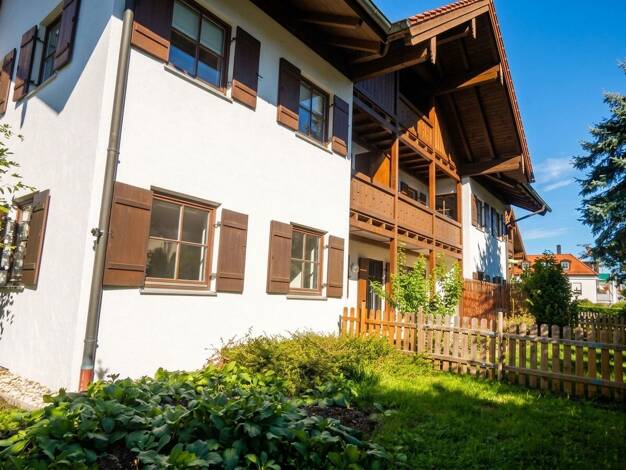 Wohnung zum Kauf 295.000 € 2 Zimmer 66 m² EG Freilassing Freilassing 83395