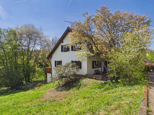 Wohnung zur Miete 1.700 € 4 Zimmer 210 m² Hasselberg Hasloch 97907