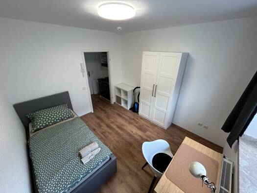 Wohnung zur Miete 735 € 1 Zimmer 18 m² Bilk Stadtbezirk 3 40225