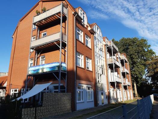 Wohnung zur Miete 489 € 3 Zimmer 72,5 m² 4. Geschoss Helmstedter Straße 32 Sudenburg Magdeburg 39112