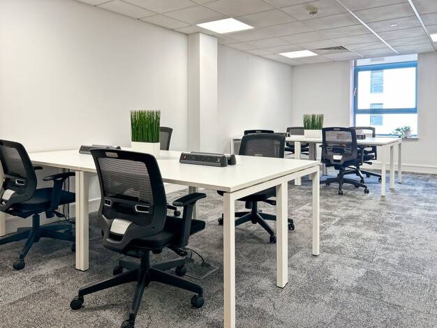 Bürofläche zur Miete provisionsfrei 240 m² Bürofläche Ludwig-Erhard-Platz 1 Wiesdorf Leverkusen 51373