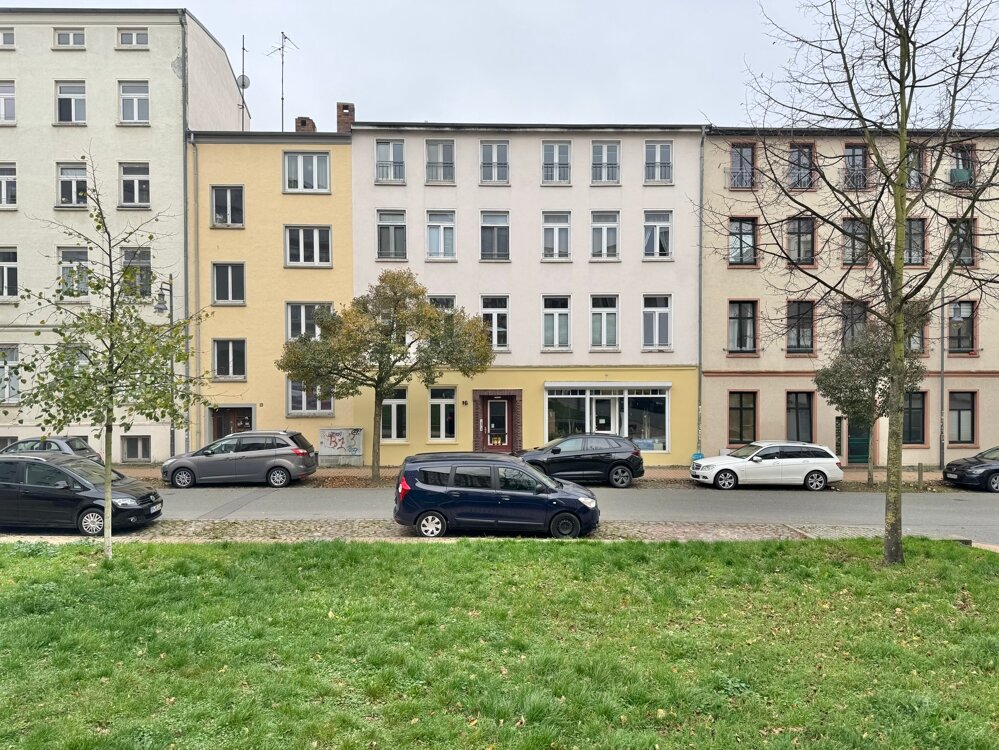 Wohn- und Geschäftshaus zum Kauf als Kapitalanlage geeignet 1.100.000 € 707 m²<br/>Fläche 707 m²<br/>Grundstück Feldstadt Schwerin 19053