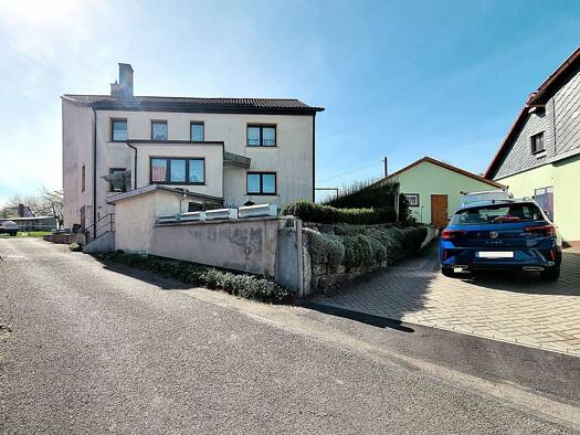 Haus zur Versteigerung 59.000 € 203 m² 262 m² Grundstück Hauptstraße 36 L2628 Wachenbrunn Themar 98660