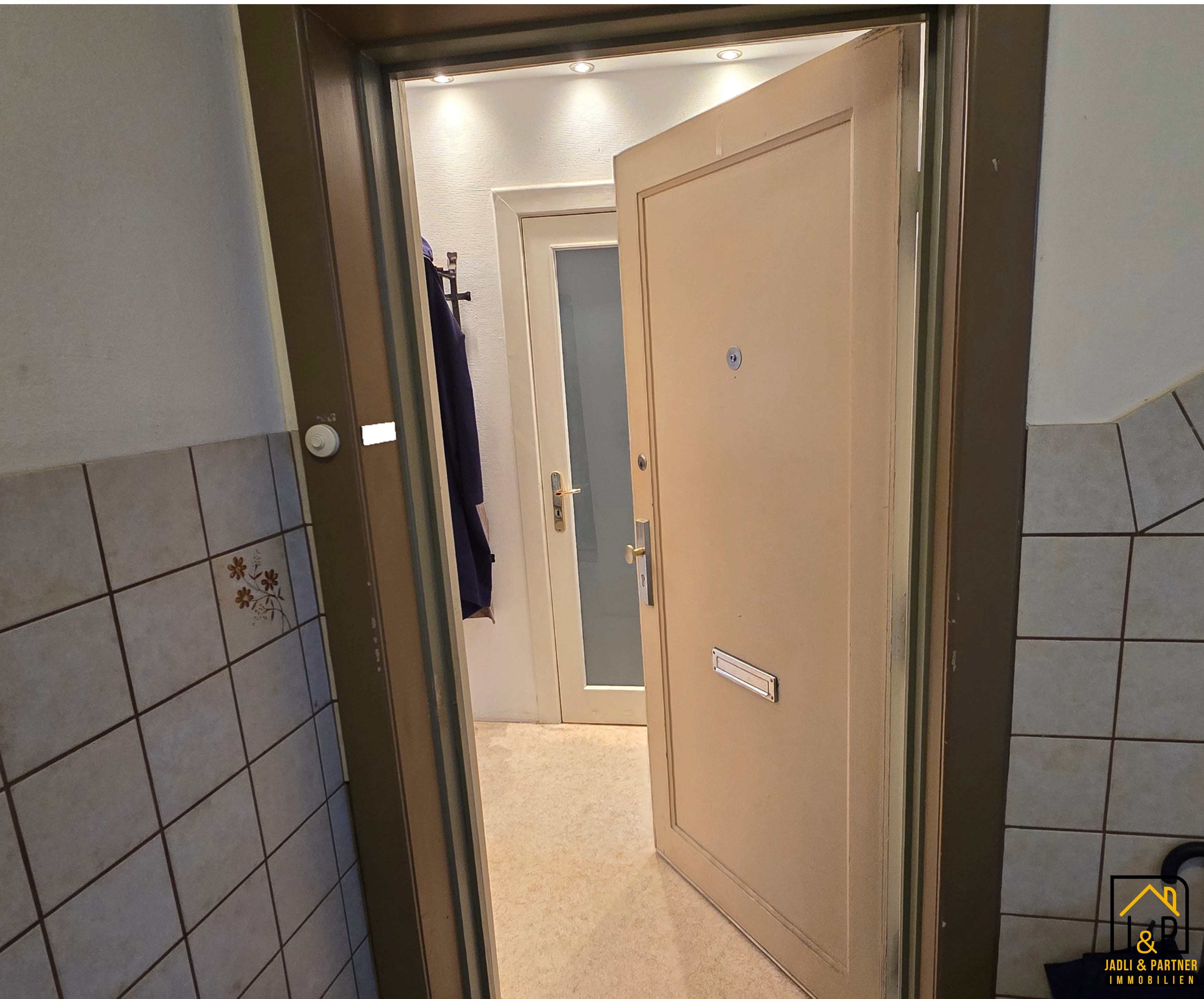 Property thumbnail 6