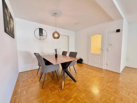 Wohnung zur Miete 850 € 2 Zimmer 70 m² Süd Stuttgart 70180