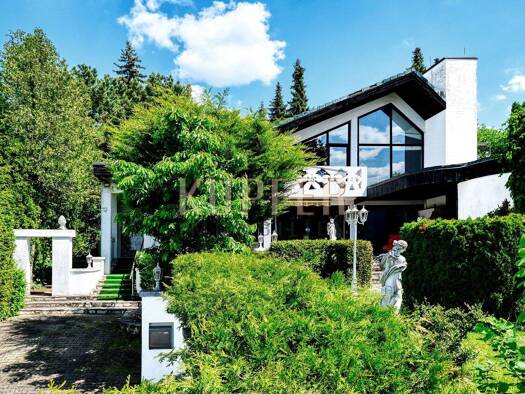 Villa zum Kauf 995.000 € 6 Zimmer 396,2 m² 1.621 m² Grundstück Forchheim 91301